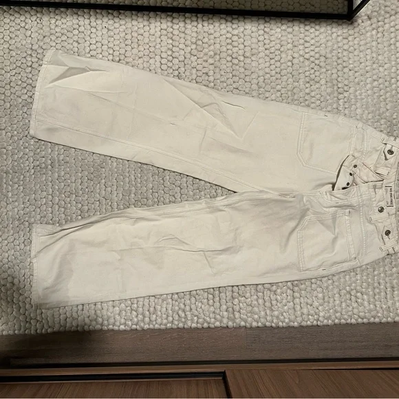 White Wide-Leg Jeans - Picture 1 of 4